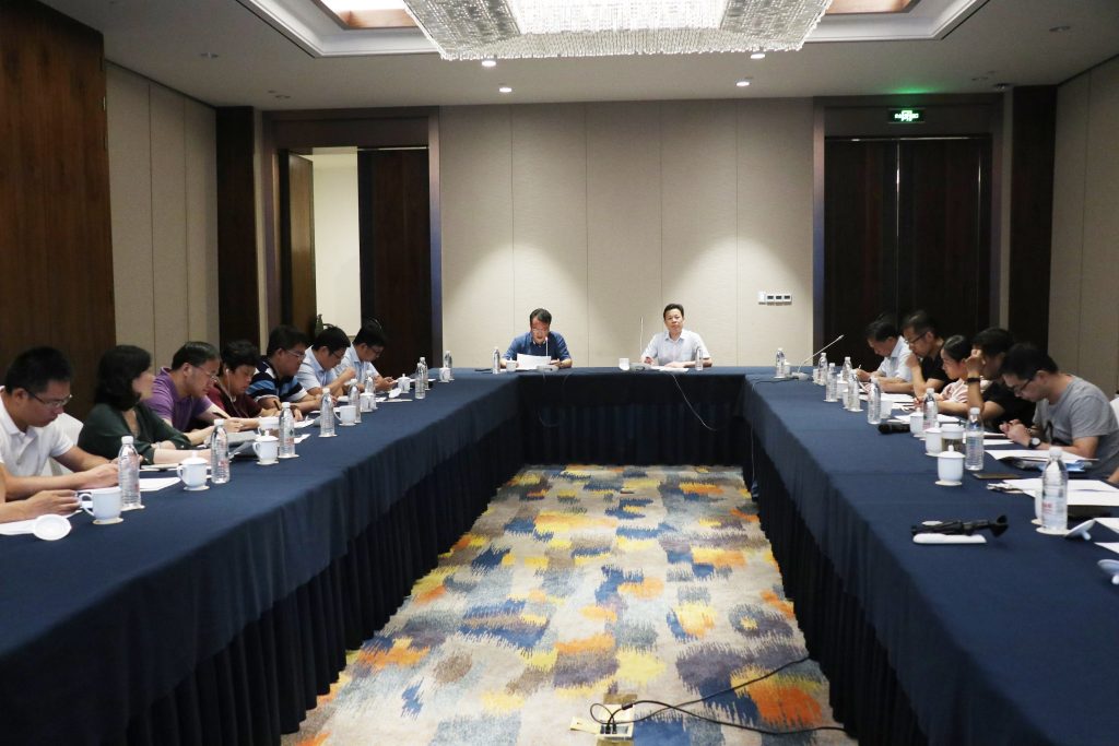 公司半年度經(jīng)營管理會議成功召開