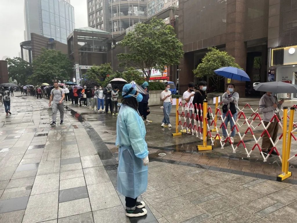 科信戰(zhàn)“疫”系列報道 | 抗“疫”一線黨旗揚，志愿服務顯擔當