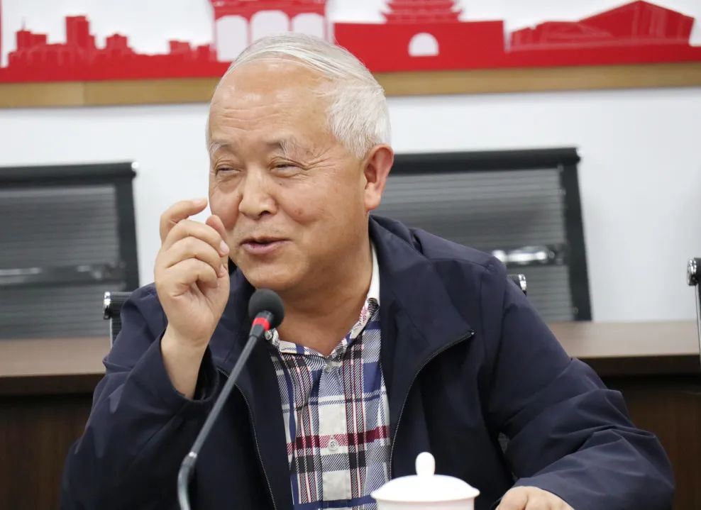 中價協(xié)、省造價站及協(xié)會、市造價站及協(xié)會領(lǐng)導(dǎo)一行蒞臨科信調(diào)研指導(dǎo)工作