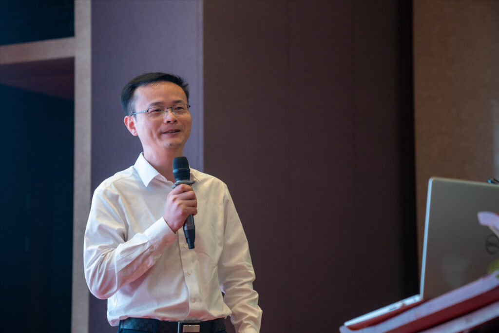 協(xié)同聚力啟新程?發(fā)展共贏向未來?|?科信聯(lián)合2025年半年度經(jīng)營(yíng)管理工作會(huì)議順利召開