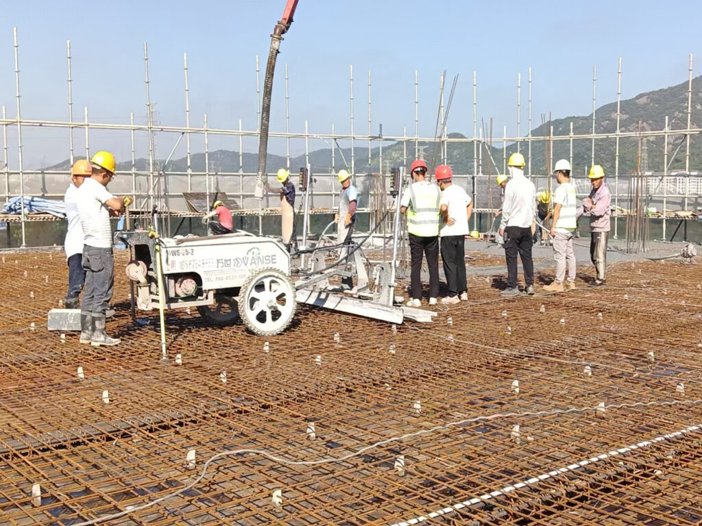 以“質(zhì)”為基 以“監(jiān)”護(hù)航——?科信聯(lián)合監(jiān)理公司2025年“質(zhì)量月”專項(xiàng)巡查筑牢工程品質(zhì)防線